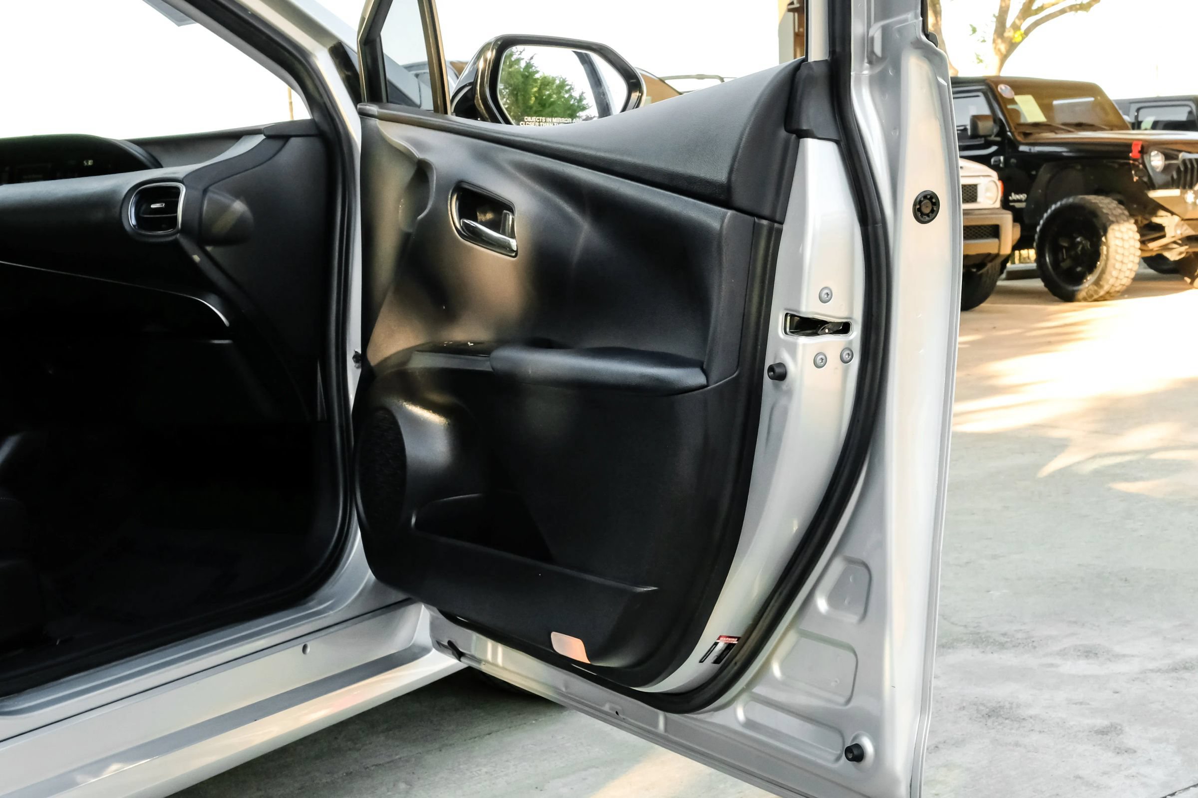 Used 2016 Toyota Prius Four Touring w/ Premium Convenience Package FWD image 47
