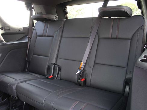 Used 2025 Chevrolet Tahoe RST w/ Comfort Package AWD/4WD image 12