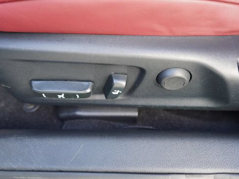 Used 2014 Lexus IS 250 w/ F-Sport Package RWD image 16