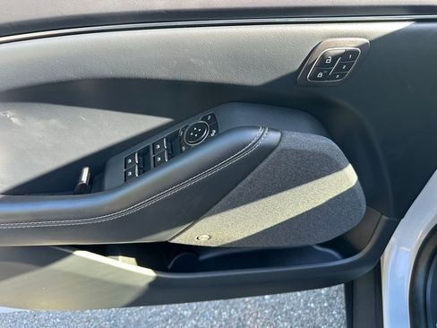 Used 2023 Ford Mustang Mach-E Premium image 35