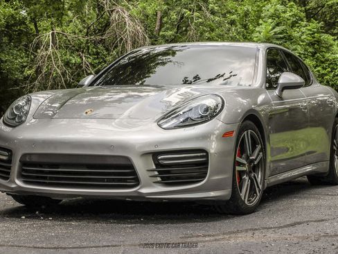 Used 2016 Porsche Panamera GTS AWD/4WD image 14