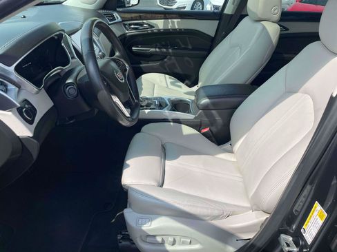 Used 2016 Cadillac SRX Luxury FWD image 13