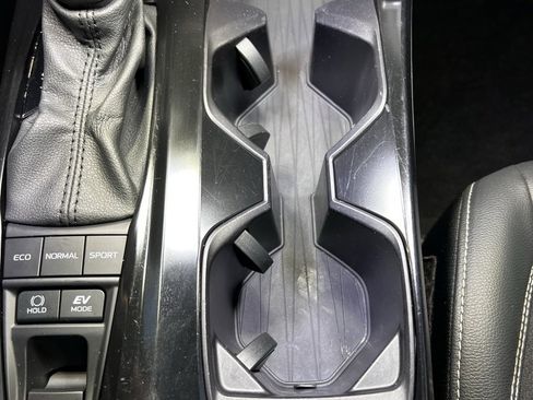 Certified 2025 Toyota Camry SE image 36