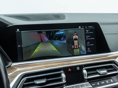 Used 2020 BMW X7 xDrive50i w/ Dynamic Handling Package AWD/4WD image 17