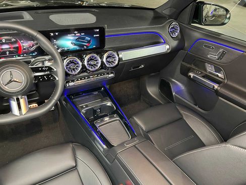 New 2026 Mercedes-Benz GLB 250 4MATIC image 40