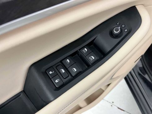 Used 2021 Jeep Grand Cherokee L Limited image 15