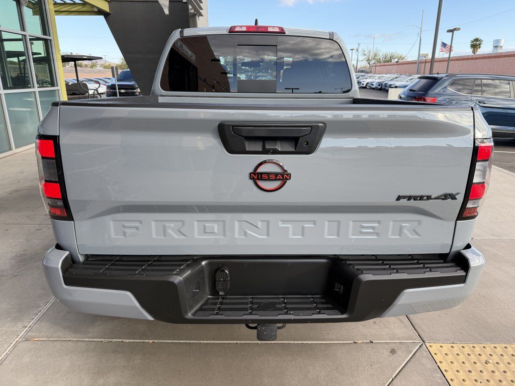 Used 2024 Nissan Frontier PRO-4X w/ Off-Road Protection Package AWD/4WD image 13