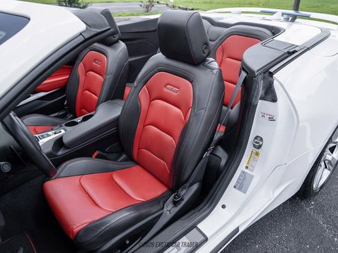 Used 2017 Chevrolet Camaro SS RWD image 34