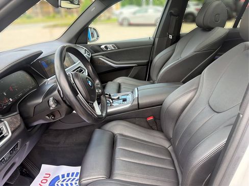 Used 2022 BMW X5 xDrive40i w/ Parking Assistance Package AWD/4WD image 9