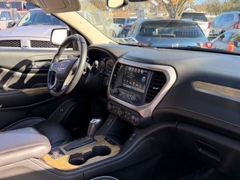 Used 2018 GMC Acadia Denali w/ LPO, Floor Liner Package image 4
