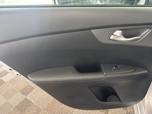 Used 2019 Kia Forte LXS image 20