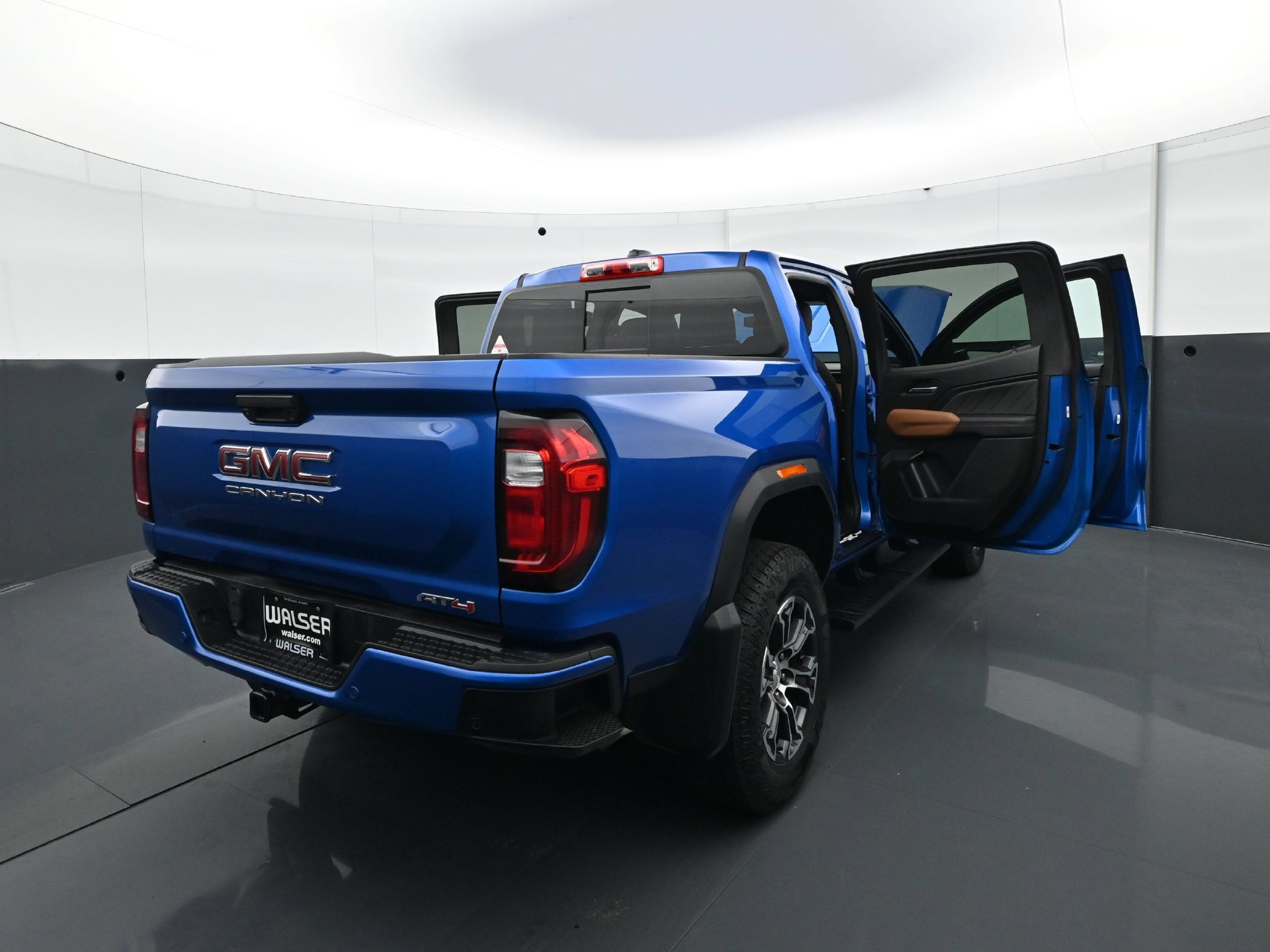 Used 2023 GMC Canyon AT4 w/ AT4 Premium Package AWD/4WD image 31