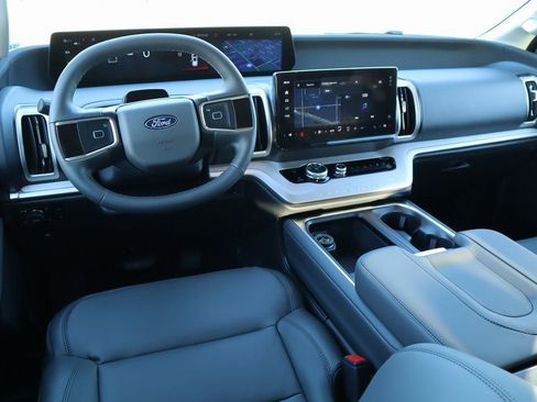 New 2026 Ford Expedition Max Active AWD/4WD image 6