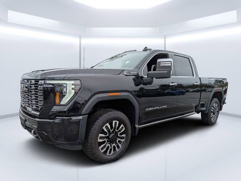 Used 2025 GMC Sierra 2500 Denali Ultimate image 7