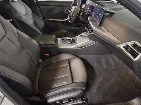 Certified 2025 BMW 330i Sedan w/ Convenience Package image 22