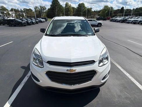 Used 2016 Chevrolet Equinox LS FWD image 12