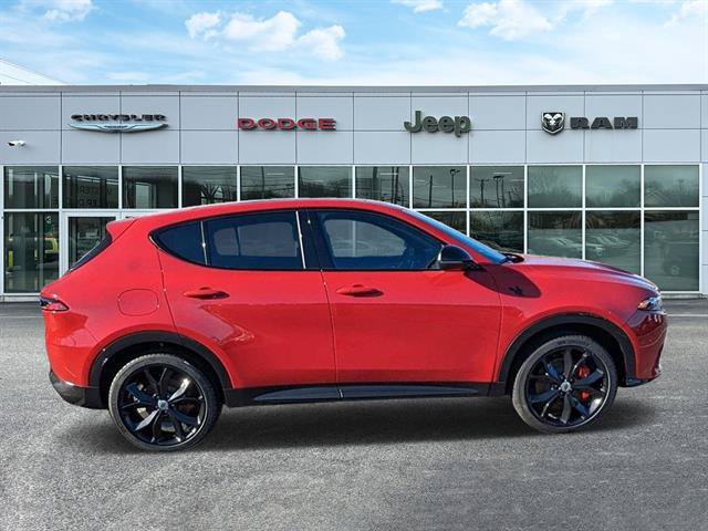 Used 2024 Dodge Hornet R/T Plus AWD/4WD image 2