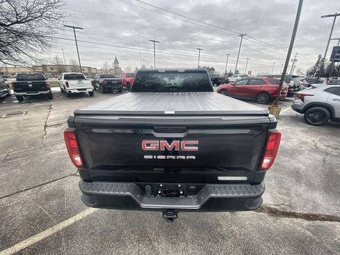 Certified 2025 GMC Sierra 1500 Elevation image 25