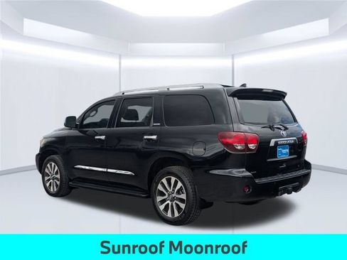 Used 2022 Toyota Sequoia Limited RWD image 4
