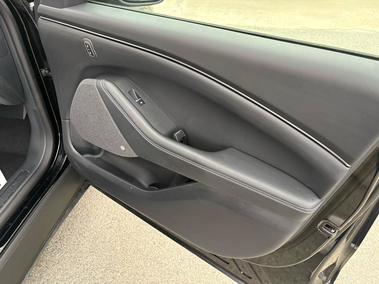 Used 2025 Ford Mustang Mach-E Premium RWD image 44