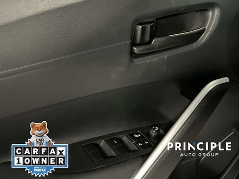 Used 2025 Toyota Corolla Cross AWD Hybrid image 12