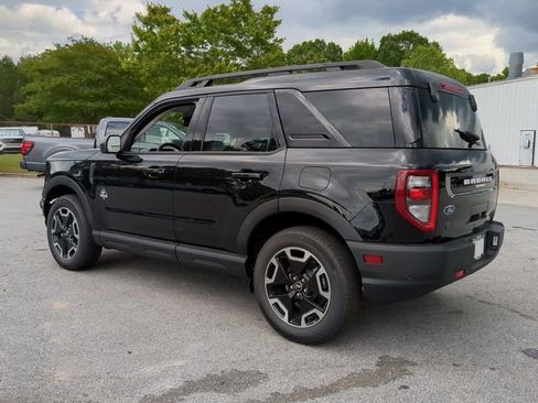 Used 2024 Ford Bronco Sport Outer Banks w/ Tech Package image 6