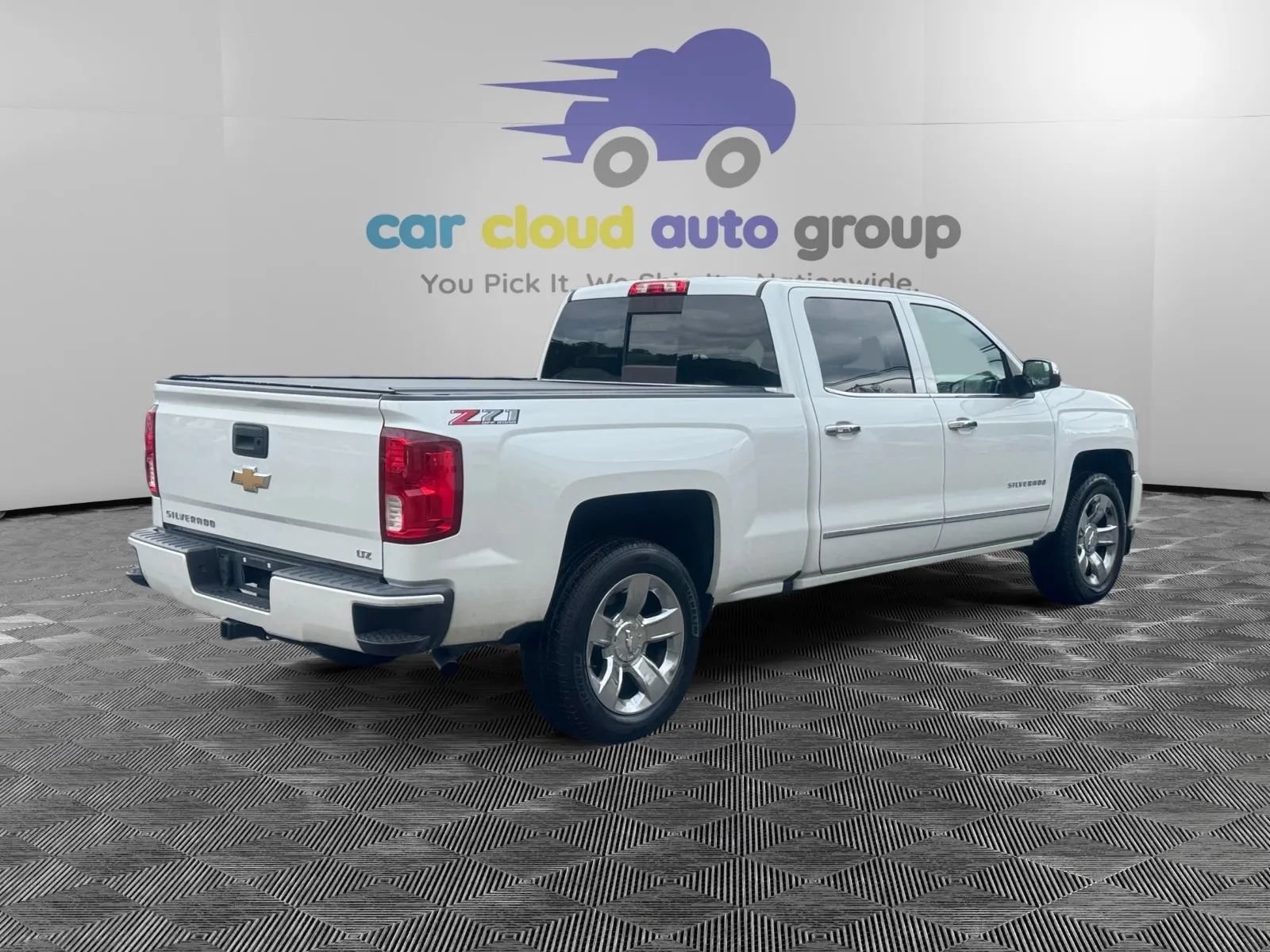 Used 2018 Chevrolet Silverado 1500 LTZ Z71 AWD/4WD image 5