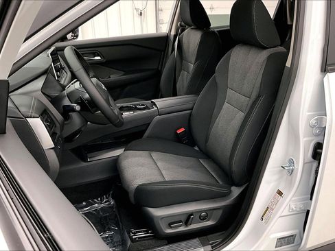 New 2026 Nissan Rogue SV AWD/4WD image 19