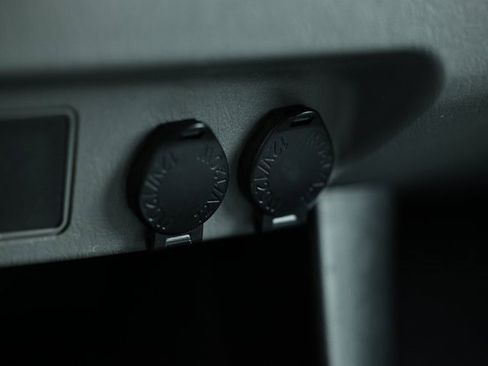 Used 2012 Toyota Tacoma PreRunner w/ SR5 Pkg image 38