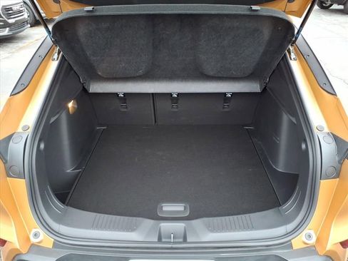 Certified 2024 Buick Envista Preferred w/ Advanced Safety Package image 6