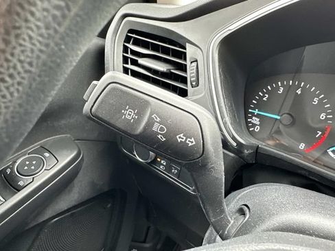 Used 2022 Ford Escape SE AWD/4WD image 13