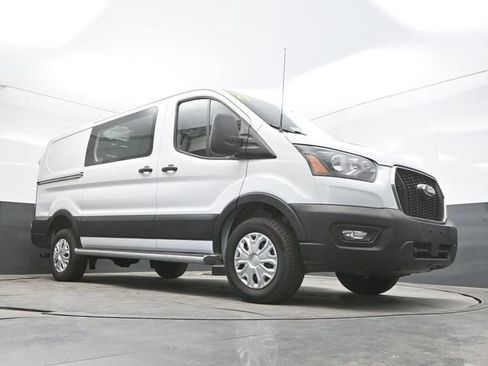 Used 2025 Ford Transit 250 Low Roof w/ Exterior Upgrade Package RWD image 34