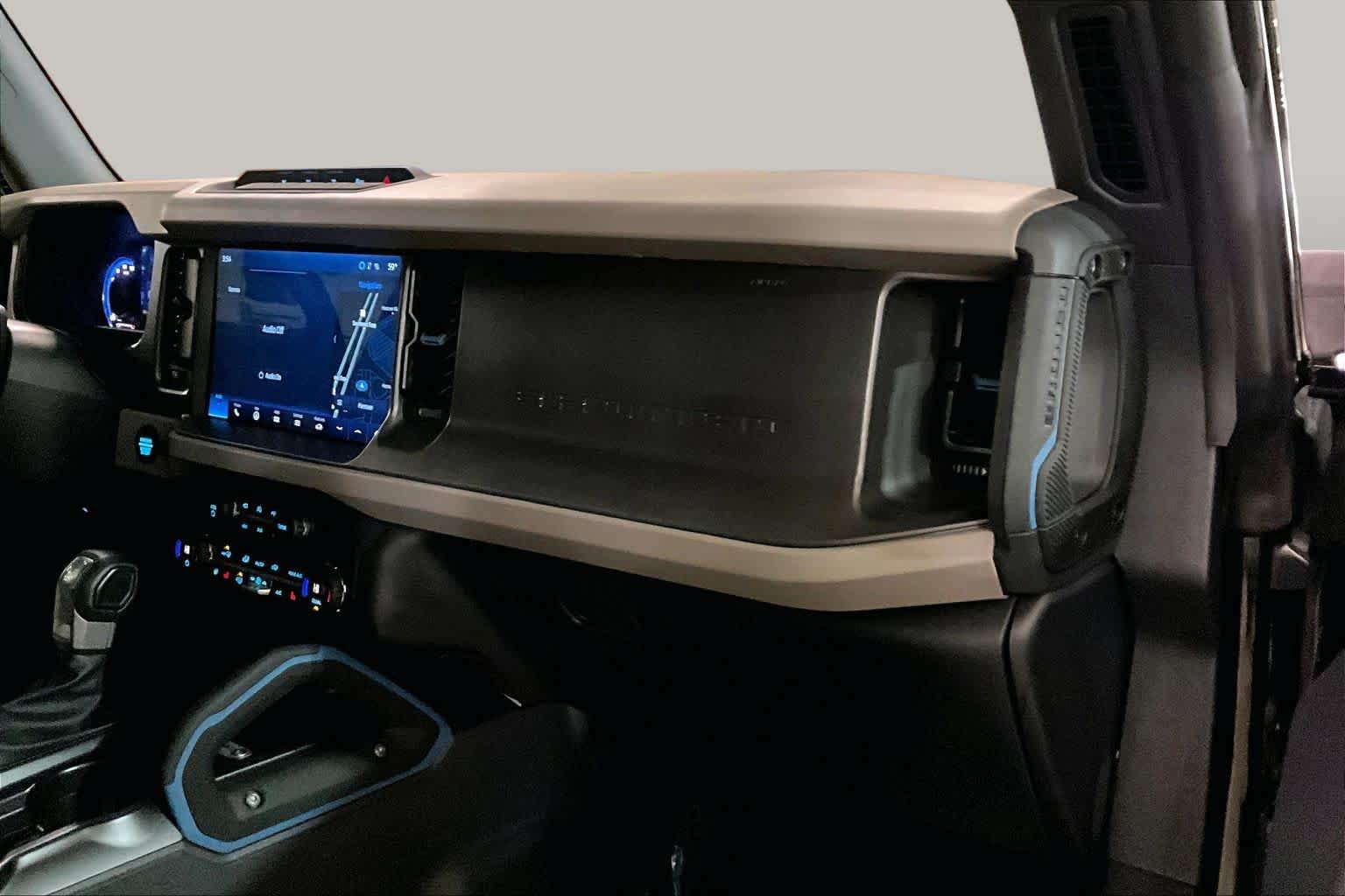 Used 2024 Ford Bronco Wildtrak AWD/4WD image 18