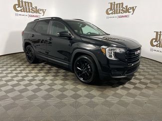 Used 2024 GMC Terrain SLE w/ Driver Convenience Package FWD video 1