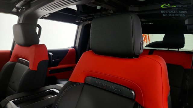 Used 2026 GMC Hummer EV 3X w/ Carbon Fiber Edition Package AWD/4WD image 48