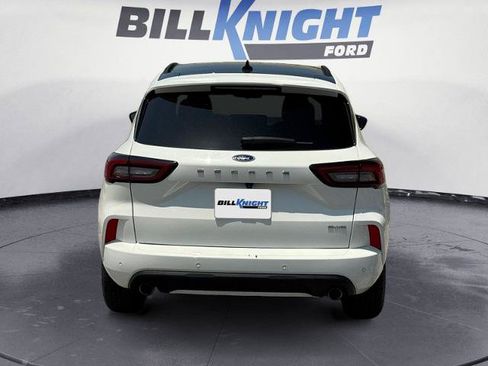 Certified 2024 Ford Escape ST-Line w/ Tech Pack #1 AWD/4WD image 4