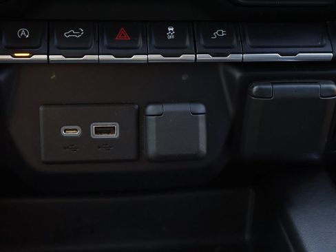 Used 2019 Chevrolet Silverado 1500 RST w/ All-Star Edition AWD/4WD image 30