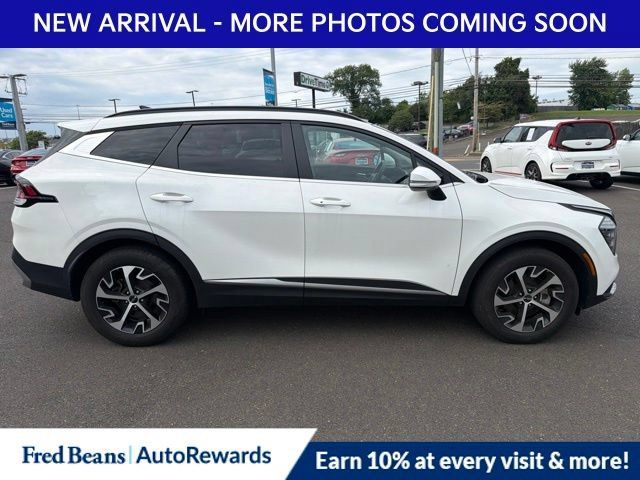 Used 2024 Kia Sportage EX w/ EX Premium Package AWD/4WD image 8