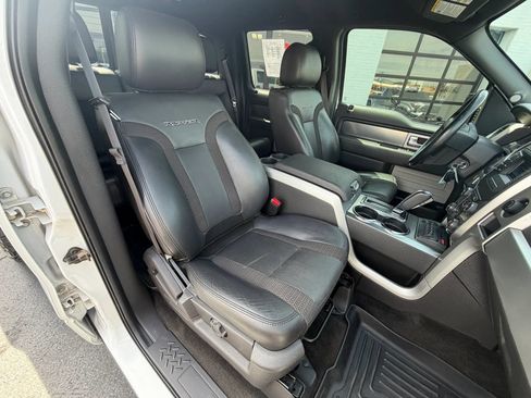 Used 2013 Ford F150 Raptor w/ Plus Pkg AWD/4WD image 12
