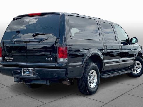 Used 2005 Ford Excursion Limited image 12