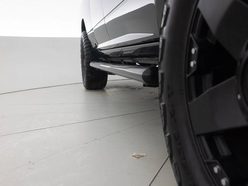 Used 2018 RAM 1500 Express w/ Black Ram 1500 Express Group image 21