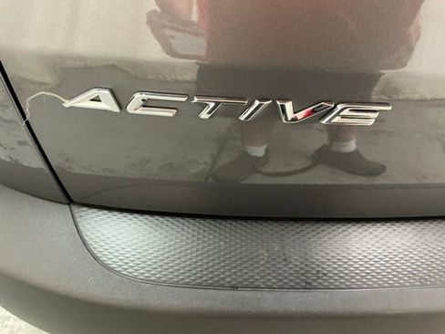 Used 2024 Ford Escape Active image 6