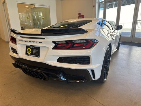 Used 2023 Chevrolet Corvette Z06 w/ Engine Appearance Package image 12