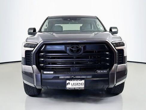 Used 2022 Toyota Tundra SR5 RWD image 2