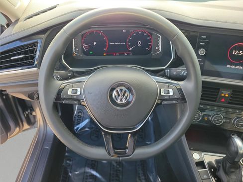Used 2020 Volkswagen Jetta SEL image 17