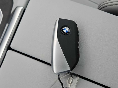 Used 2026 BMW X5 xDrive40i image 36