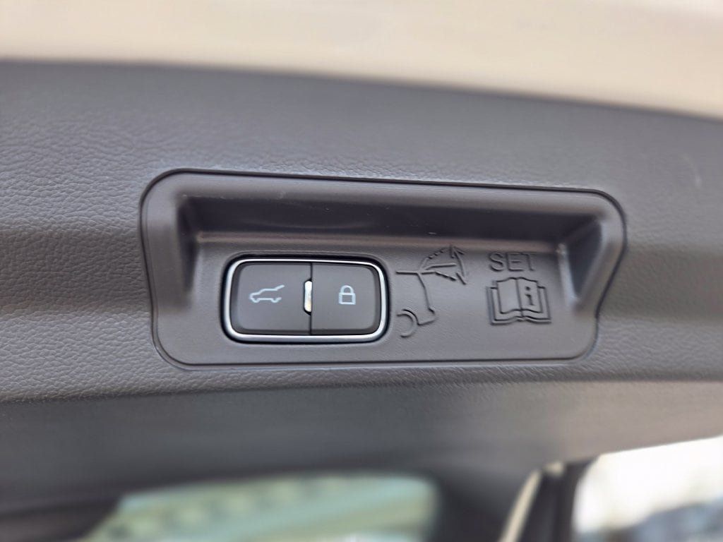 New 2027 Ford Explorer Tremor AWD/4WD image 15