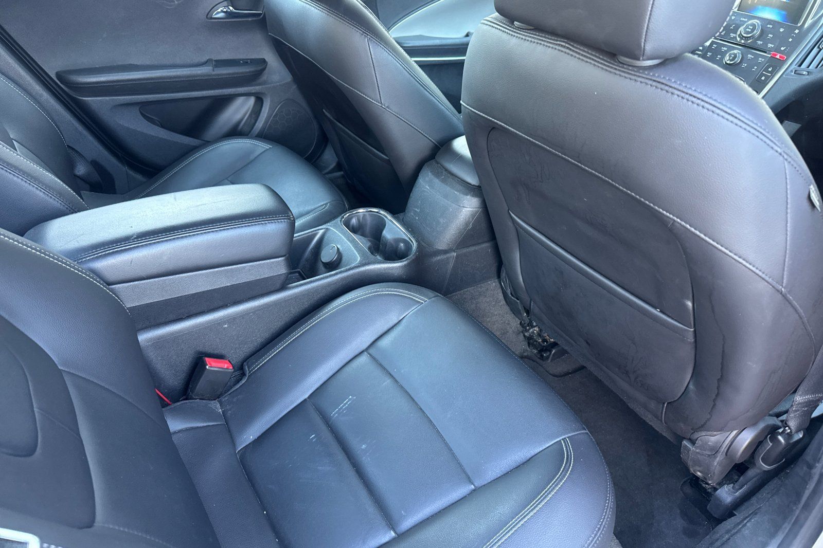 Used 2015 Chevrolet Volt Premium w/ Premium Trim Package FWD image 19