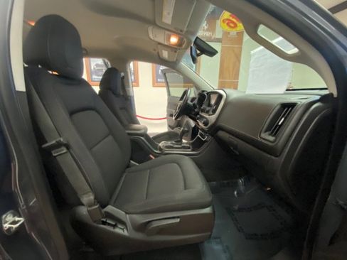 Used 2016 GMC Canyon SLE RWD image 13