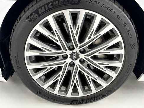Used 2021 Audi A8 L 3.0T w/ Luxury Package AWD/4WD image 29